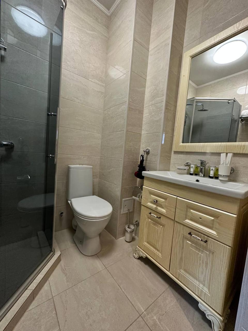 Sun Rise Inn Karagandy Екстериор снимка